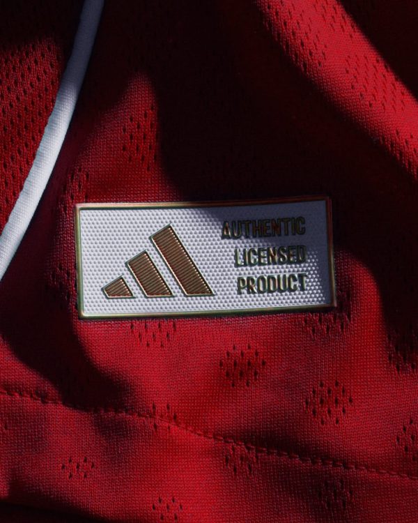 Liverpool FC Home Shirt 2025-26 Version Fans - Image 4