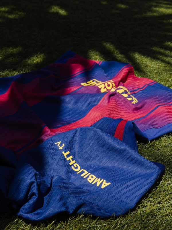 FC Barcelona Home Shirt 2025-26 Version Fans - Image 7