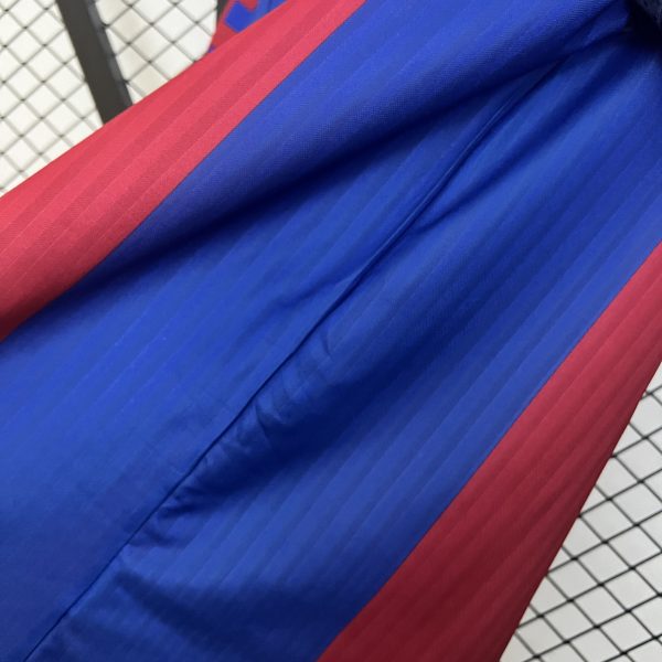 Barcelona stadium Home Shirts 1991-92 Retro - Image 7